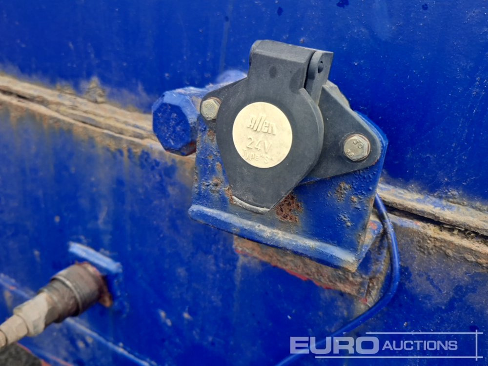 Storage tank Hodge Single Axle Fuel Bowser, 12 Voly Pump: picture 15
