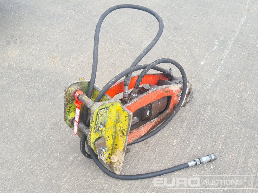 Hydraulic Breaker 30mm Pin to suit Mini Excavator - Hydraulic hammer: picture 5 Hydraulic Breaker 30mm Pin to suit Mini Excavator - Hydraulic hammer: picture 5