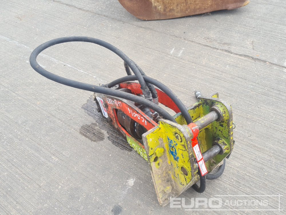 Hydraulic Breaker 30mm Pin to suit Mini Excavator - Hydraulic hammer: picture 3 Hydraulic Breaker 30mm Pin to suit Mini Excavator - Hydraulic hammer: picture 3