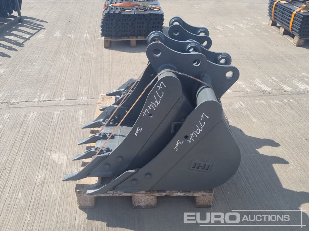 IHI 36", 24", 12" Digging Bucket 45mm to suit 4-6 Ton Excavator - Bucket: picture 4 IHI 36", 24", 12" Digging Bucket 45mm to suit 4-6 Ton Excavator - Bucket: picture 4