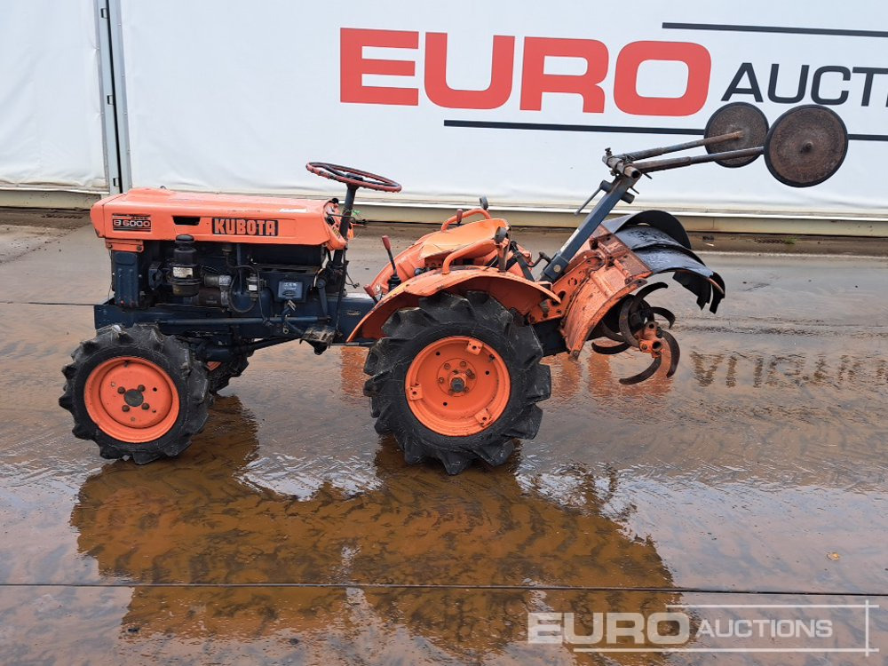 Kubota B6000 - Compact tractor: picture 2 Kubota B6000 - Compact tractor: picture 2