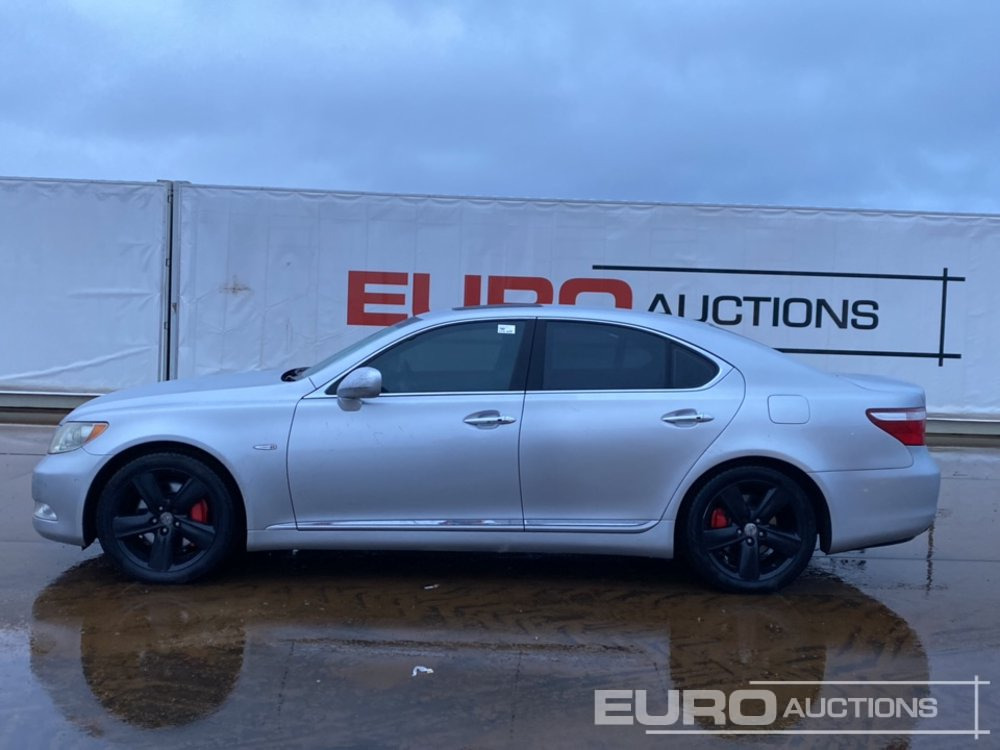 Lexus LS460 - Car: picture 2 Lexus LS460 - Car: picture 2