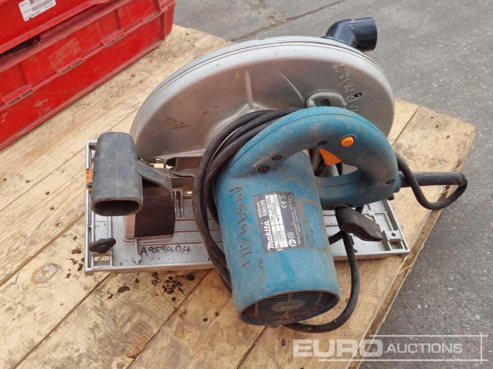 Construction equipment Makita 110Volt Drill, 110Volt Die Grinder, 110Volt 9" Grinder, 110Volt Rip Saw, 110Volt Jig Saw, Petrol Chainsaw Body, Hilti Battery Metal Construction Driver, Hilti 110 Volt Hammer Drill, Hilti Batte: picture 23