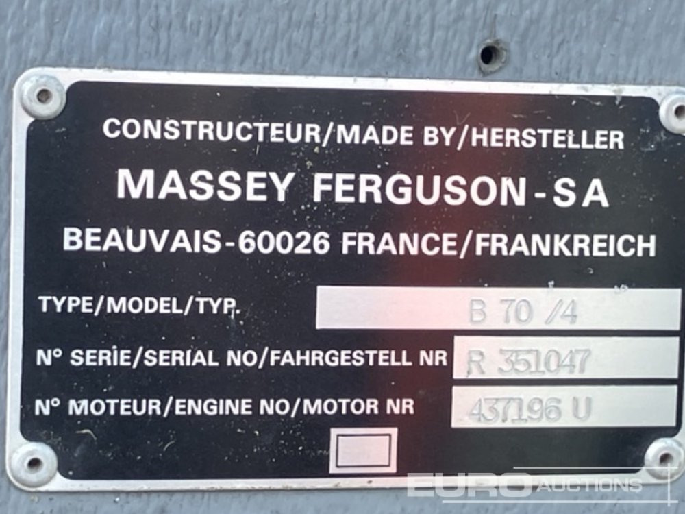 Farm tractor Massey Ferguson 3060: picture 14