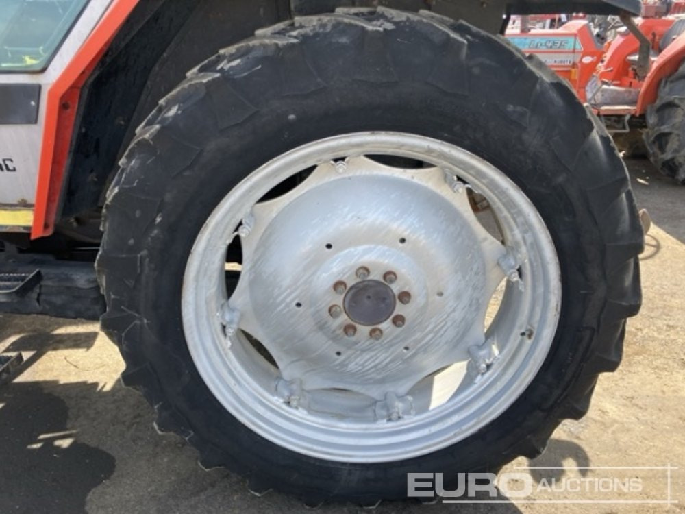 Farm tractor Massey Ferguson 3060: picture 7