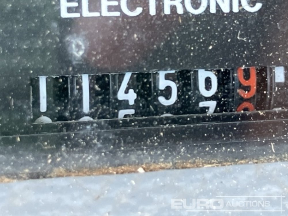 Farm tractor Massey Ferguson 3060: picture 13