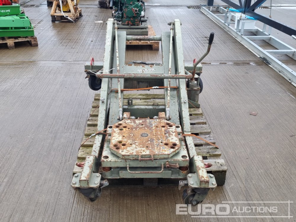 Carlisle Engineering Hydraulic Trolley Lift - Material handling equipment: picture 4 Carlisle Engineering Hydraulic Trolley Lift - Material handling equipment: picture 4