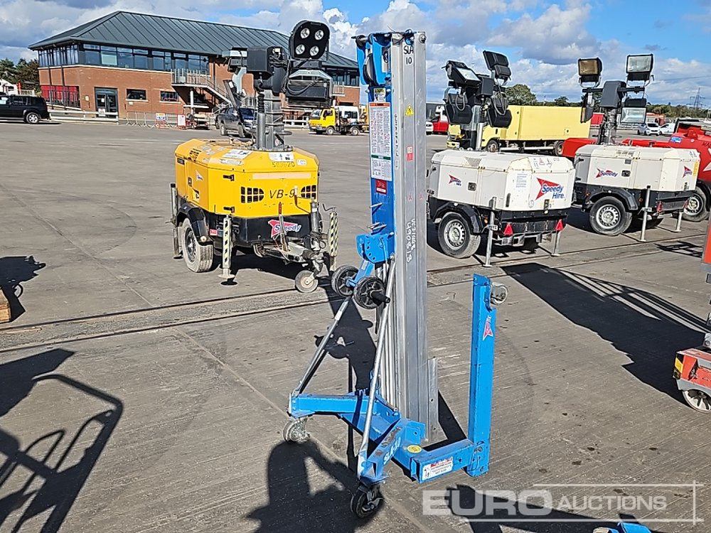 Genie SLA-10 - Material handling equipment: picture 1 Genie SLA-10 - Material handling equipment: picture 1