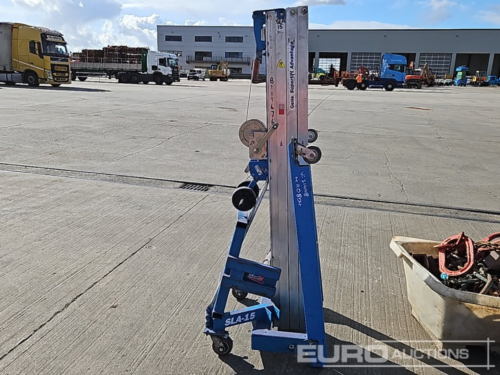 Genie SLA-15 - Material handling equipment: picture 4 Genie SLA-15 - Material handling equipment: picture 4