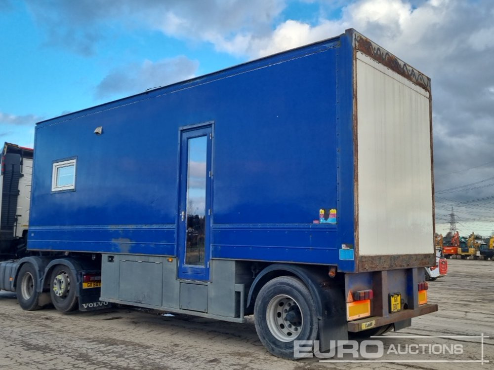 Montracon Single Axle Showroom Trailer - Closed box semi-trailer: picture 3 Montracon Single Axle Showroom Trailer - Closed box semi-trailer: picture 3