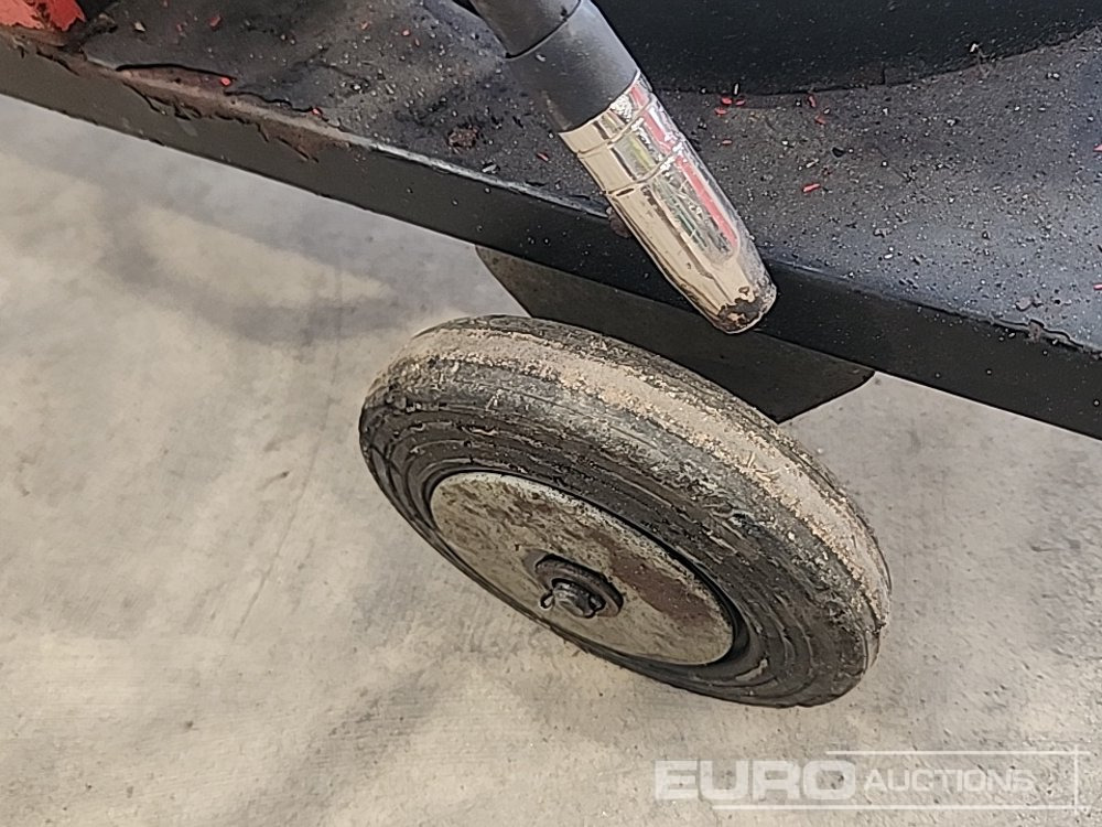 Murex 130S 240 Volt Mig Welder - Generator set: picture 5 Murex 130S 240 Volt Mig Welder - Generator set: picture 5