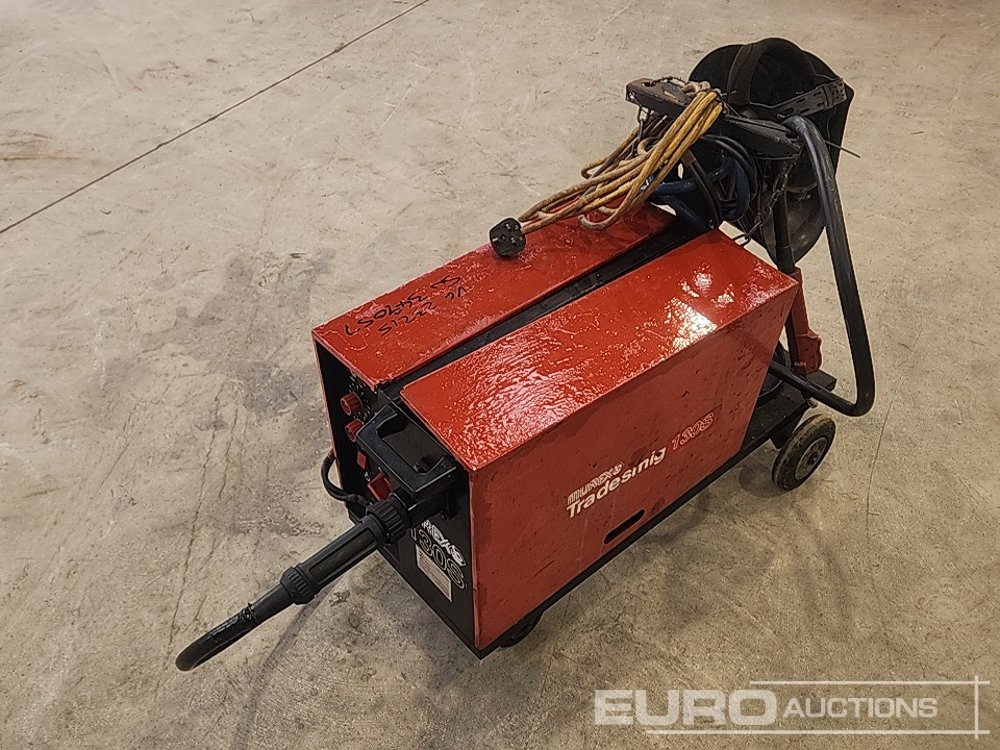 Murex 130S 240 Volt Mig Welder - Generator set: picture 1 Murex 130S 240 Volt Mig Welder - Generator set: picture 1