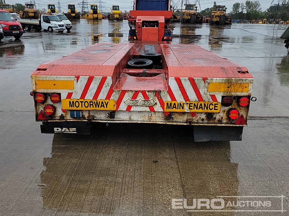 Nooteboom Tri Axle Drop Neck Low Loader Trailer, Out Riggers, 3 Axle Steer, Air Brakes - Low loader semi-trailer: picture 4 Nooteboom Tri Axle Drop Neck Low Loader Trailer, Out Riggers, 3 Axle Steer, Air Brakes - Low loader semi-trailer: picture 4