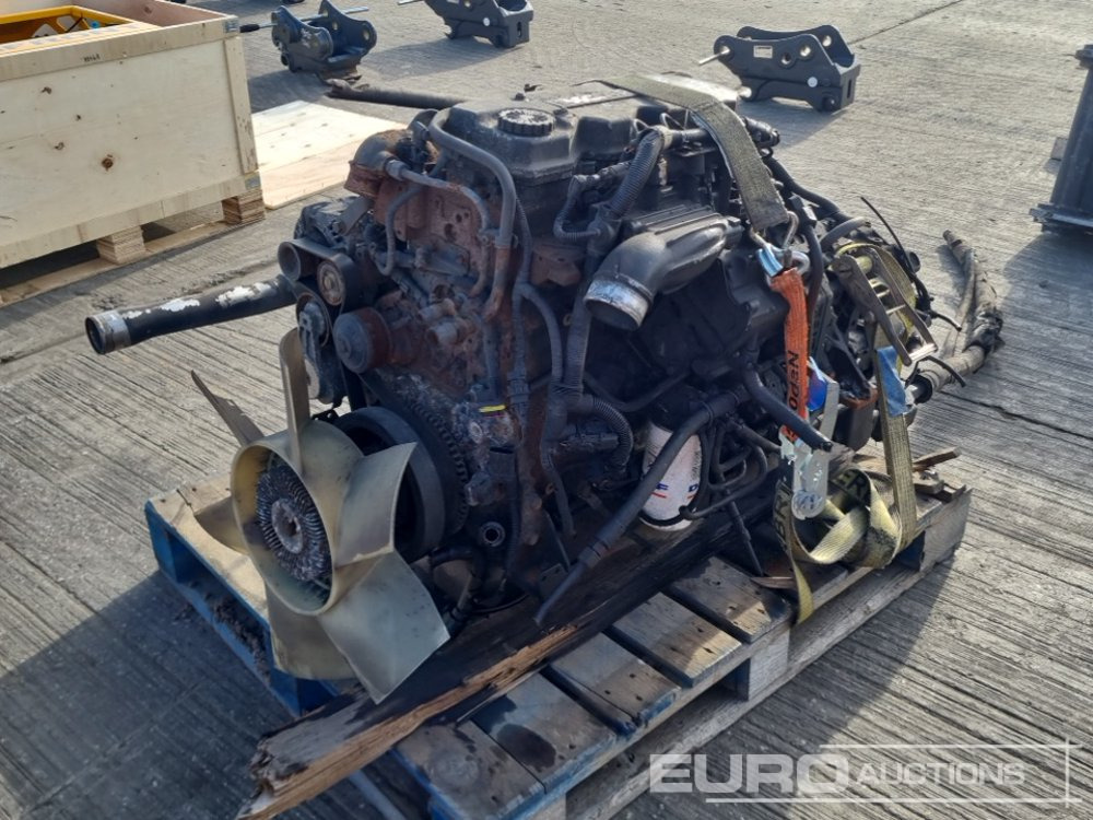 Paccar 4 Cylinder Engine, Gearbox - Engine: picture 1 Paccar 4 Cylinder Engine, Gearbox - Engine: picture 1