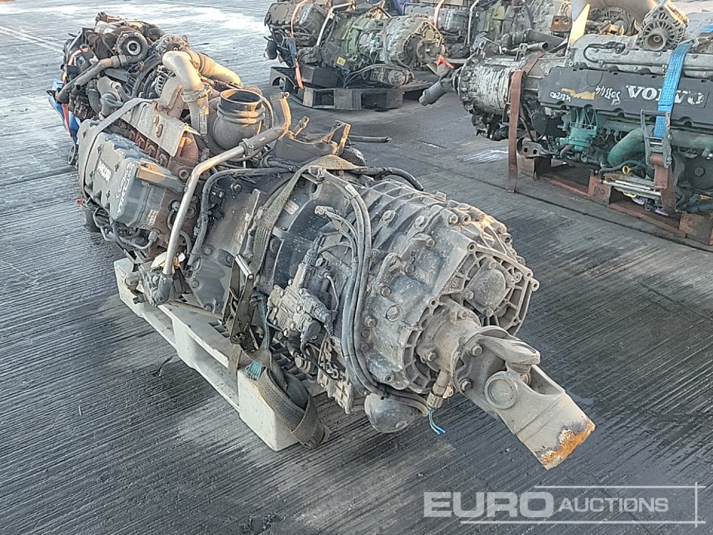 Paccar 6 Cylinder Engine, Gearbox - Engine: picture 3 Paccar 6 Cylinder Engine, Gearbox - Engine: picture 3