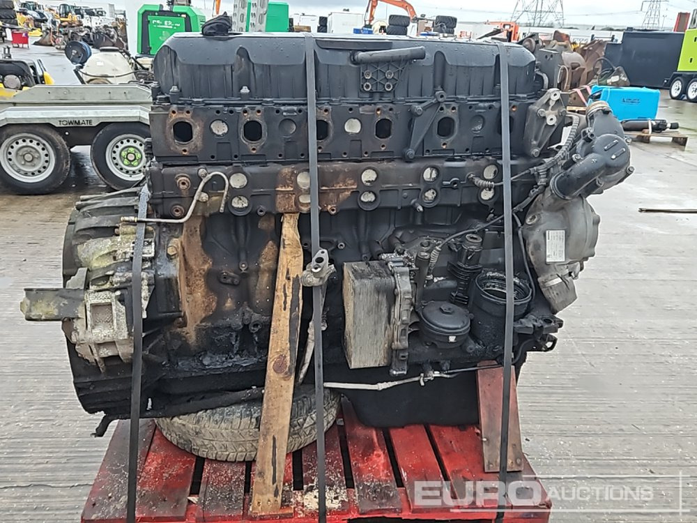 Paccar 6 Cylinder Engine - Engine: picture 2 Paccar 6 Cylinder Engine - Engine: picture 2
