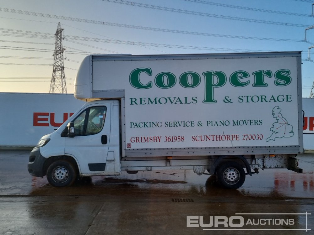 Peugeot Boxer - Box van: picture 2 Peugeot Boxer - Box van: picture 2