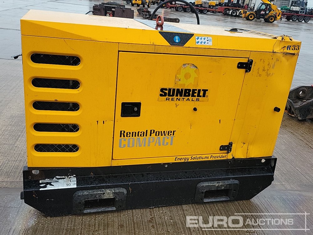 SDMO R33 - Generator set: picture 2 SDMO R33 - Generator set: picture 2
