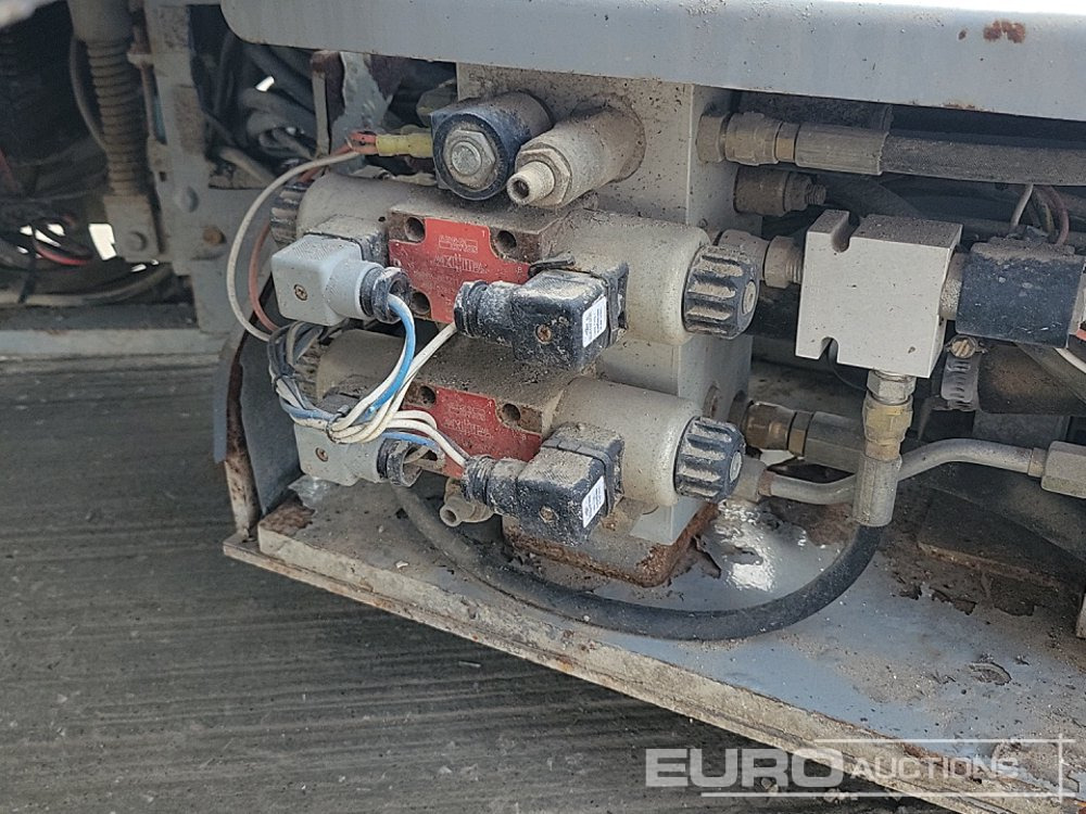Aerial platform SkyJack SJ3219: picture 15