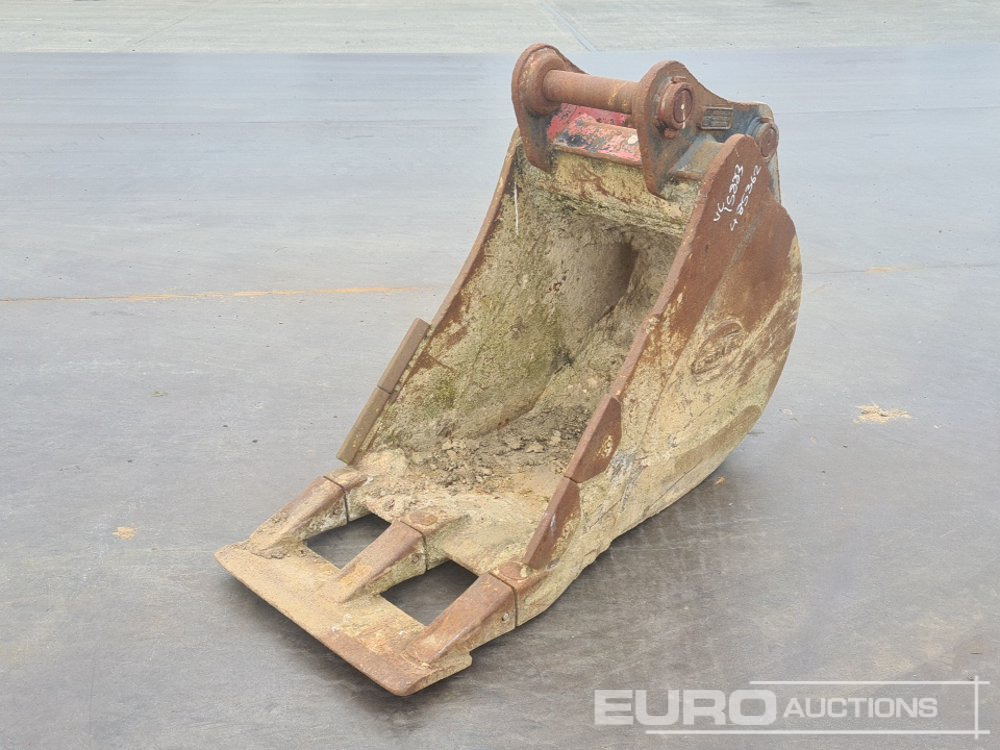 Strickland 24" Digging Bucket 65mm Pin to suit 13 Ton Excavator - Bucket: picture 1 Strickland 24" Digging Bucket 65mm Pin to suit 13 Ton Excavator - Bucket: picture 1