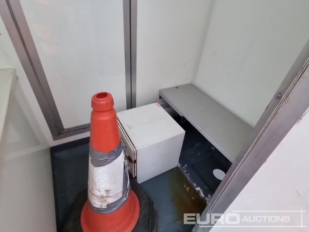 Plant trailer Thermac Single Axle Decontamination Unit, Self Contained, Gas Honda Generator Working Boiler: picture 37