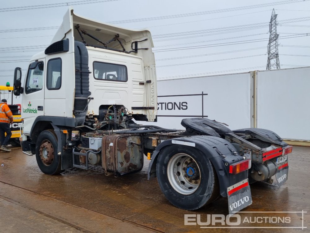 2000 Volvo FM12-380 - Tractor unit: picture 3 2000 Volvo FM12-380 - Tractor unit: picture 3
