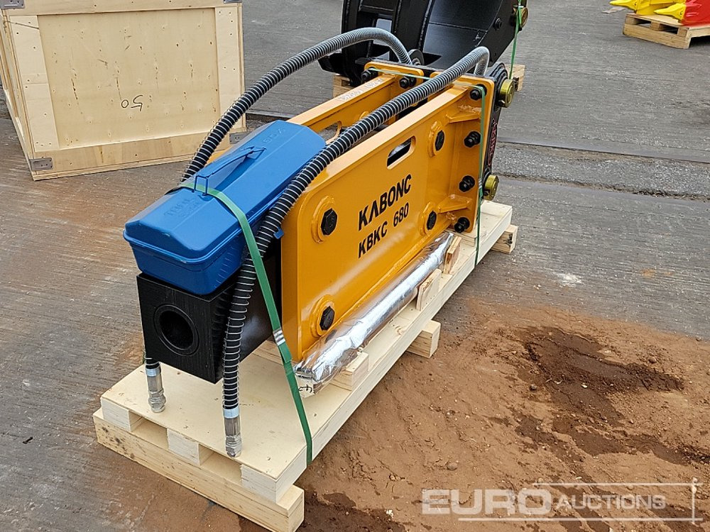 Unused 2024 KBKC 680 - Hydraulic hammer: picture 1 Unused 2024 KBKC 680 - Hydraulic hammer: picture 1