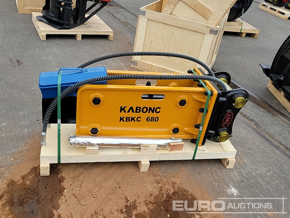 Unused 2024 KBKC 680 - Hydraulic hammer: picture 2 Unused 2024 KBKC 680 - Hydraulic hammer: picture 2