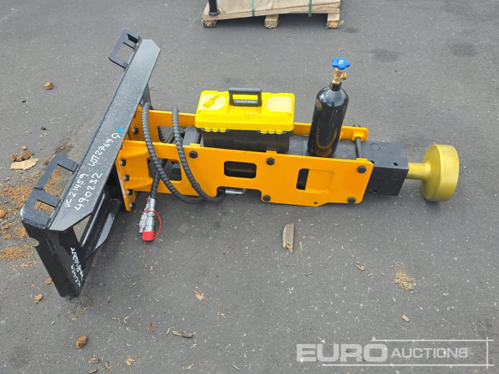 Unused 2025 Captok CK-D680 - Hydraulic hammer: picture 2 Unused 2025 Captok CK-D680 - Hydraulic hammer: picture 2