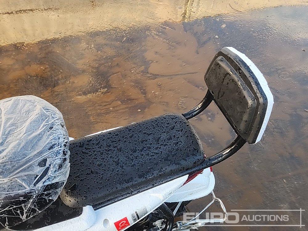 Golf cart Unused 2025 SK8 Electric Bicycle: picture 19 Golf cart Unused 2025 SK8 Electric Bicycle: picture 19