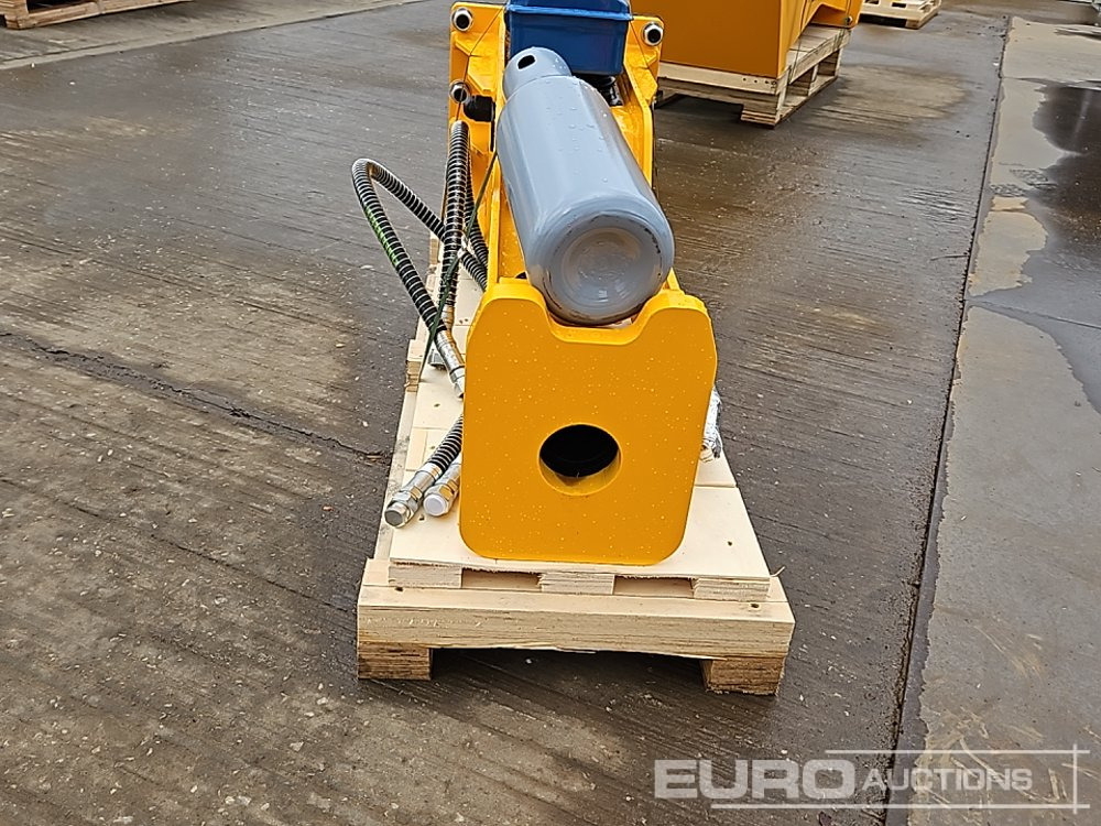 Hydraulic hammer Unused 2025 Toft 680: picture 8 Hydraulic hammer Unused 2025 Toft 680: picture 8