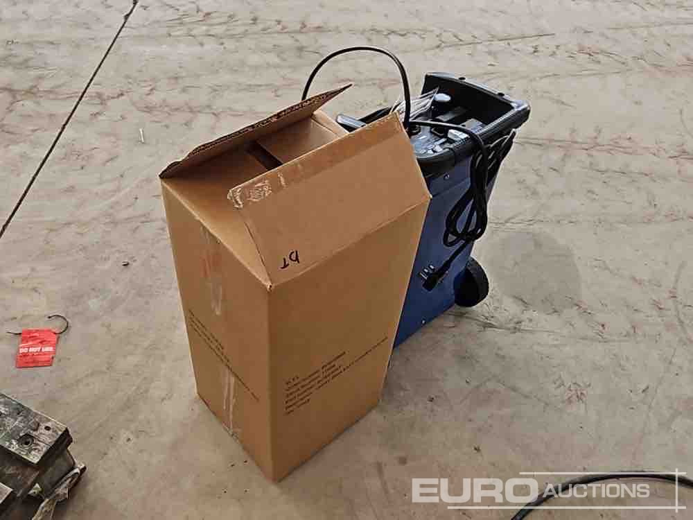 Unused Draper 12/24v Battery Charger/Starter - Workshop equipment: picture 3 Unused Draper 12/24v Battery Charger/Starter - Workshop equipment: picture 3
