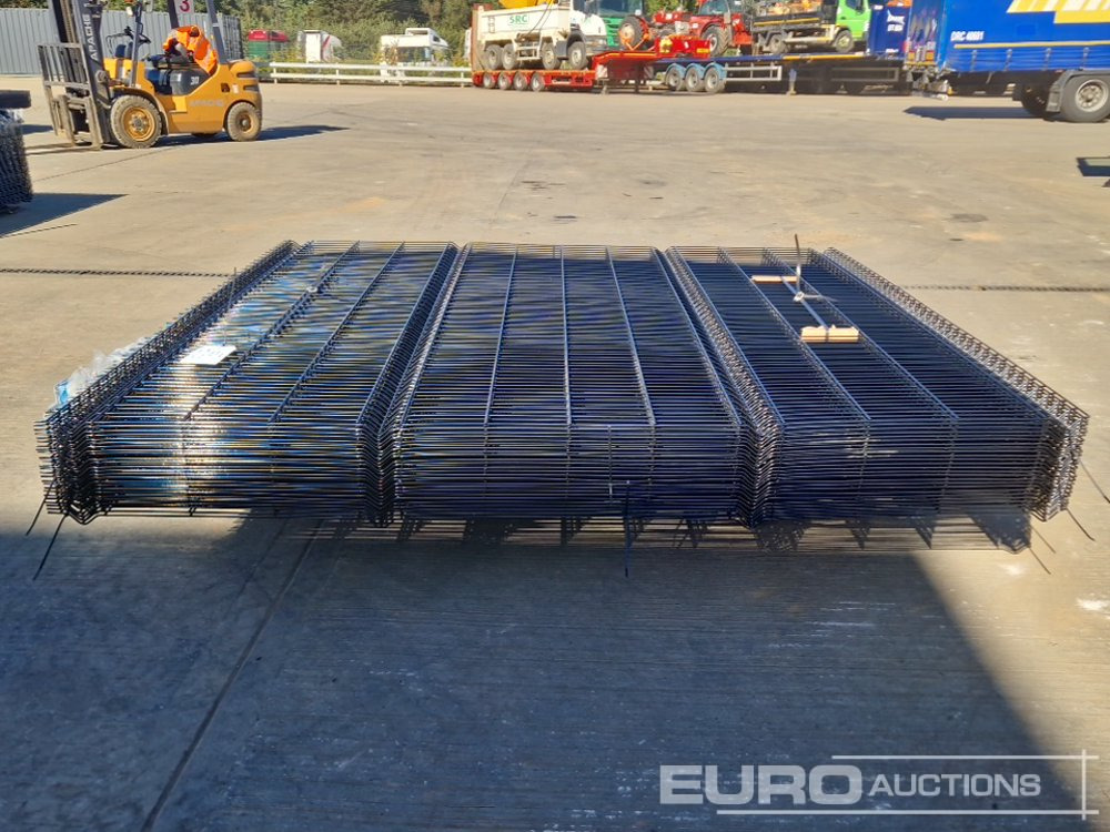 Unused Galvanised & Powder Coated Heavy Duty (5mm) Wire Mesh Fencing, 25 x H2.4m x W2.2m Panels, 26 x 60mm x 60mm x3m Posts, with Fittings (Black) - Construction equipment: picture 2 Unused Galvanised & Powder Coated Heavy Duty (5mm) Wire Mesh Fencing, 25 x H2.4m x W2.2m Panels, 26 x 60mm x 60mm x3m Posts, with Fittings (Black) - Construction equipment: picture 2