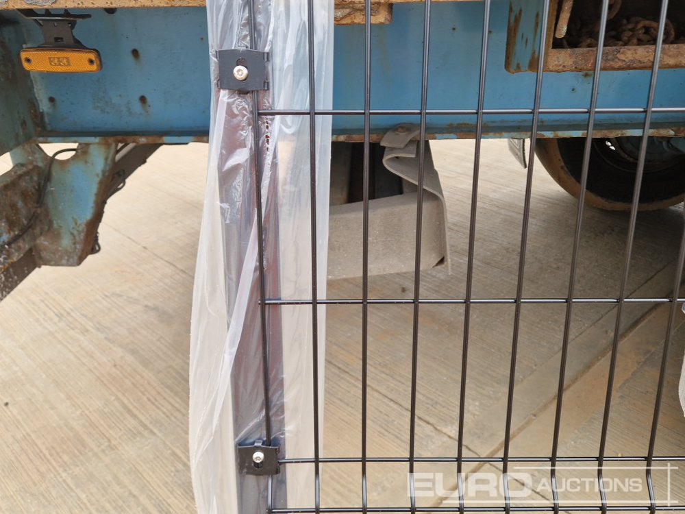 Construction equipment Unused Galvanised & Powder Coated Heavy Duty (5mm) Wire Mesh Fencing, 25 x H2.4m x W2.2m Panels, 26 x 60mm x 60mm x3m Posts, with Fittings (Black): picture 22