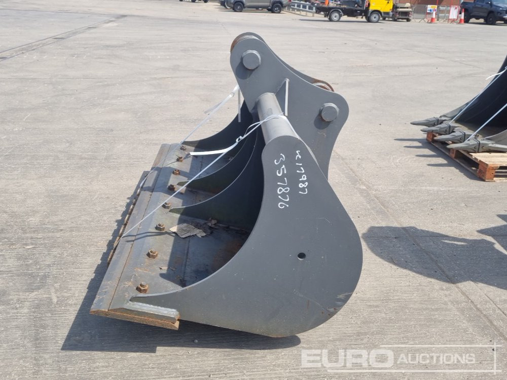 Unused Miller 84" Ditching Bucket 80mm Pin to suit 20 Ton Excavator - Bucket: picture 2 Unused Miller 84" Ditching Bucket 80mm Pin to suit 20 Ton Excavator - Bucket: picture 2