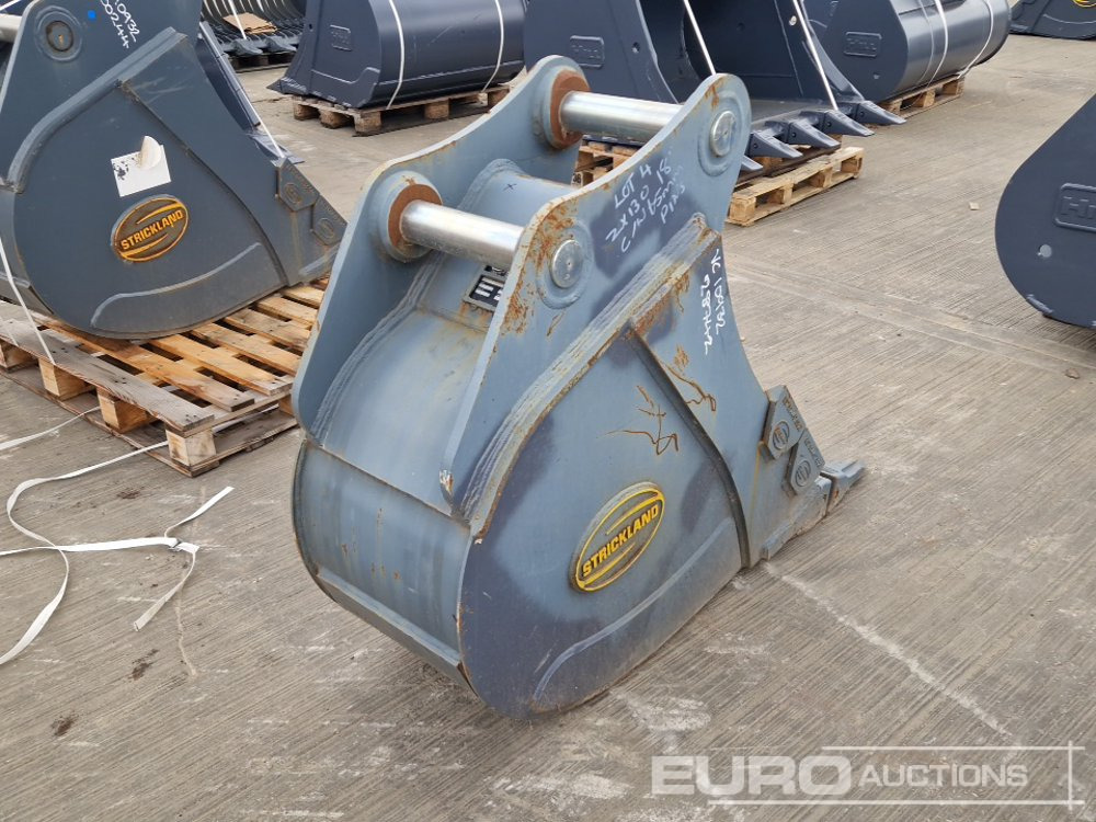 Unused Strickland 18" Digging Bucket 65mm Pin to suit 13 Ton Excavator - Bucket: picture 5 Unused Strickland 18" Digging Bucket 65mm Pin to suit 13 Ton Excavator - Bucket: picture 5