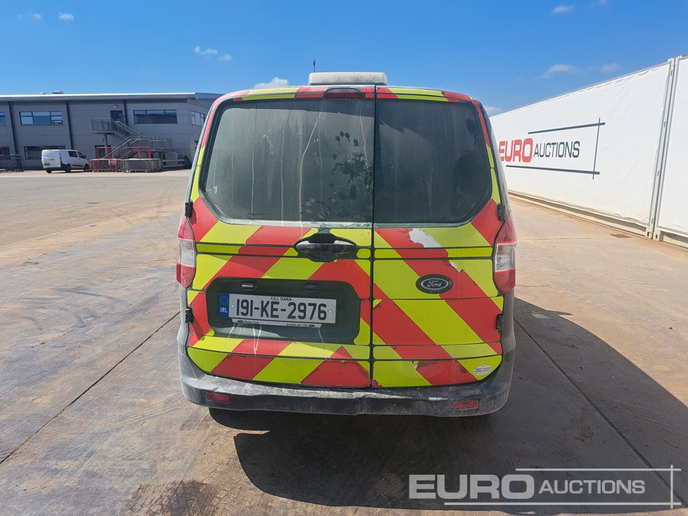 2019 Ford Courier - Van: picture 4 2019 Ford Courier - Van: picture 4