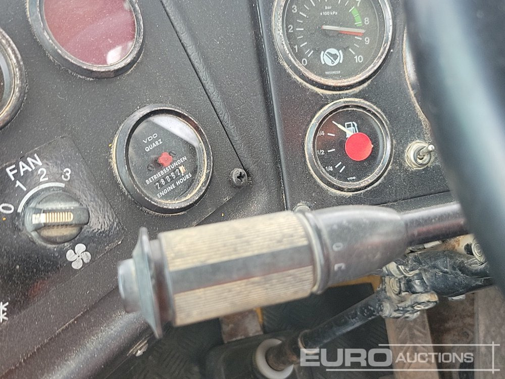 Articulated dumper Volvo A25C: picture 36