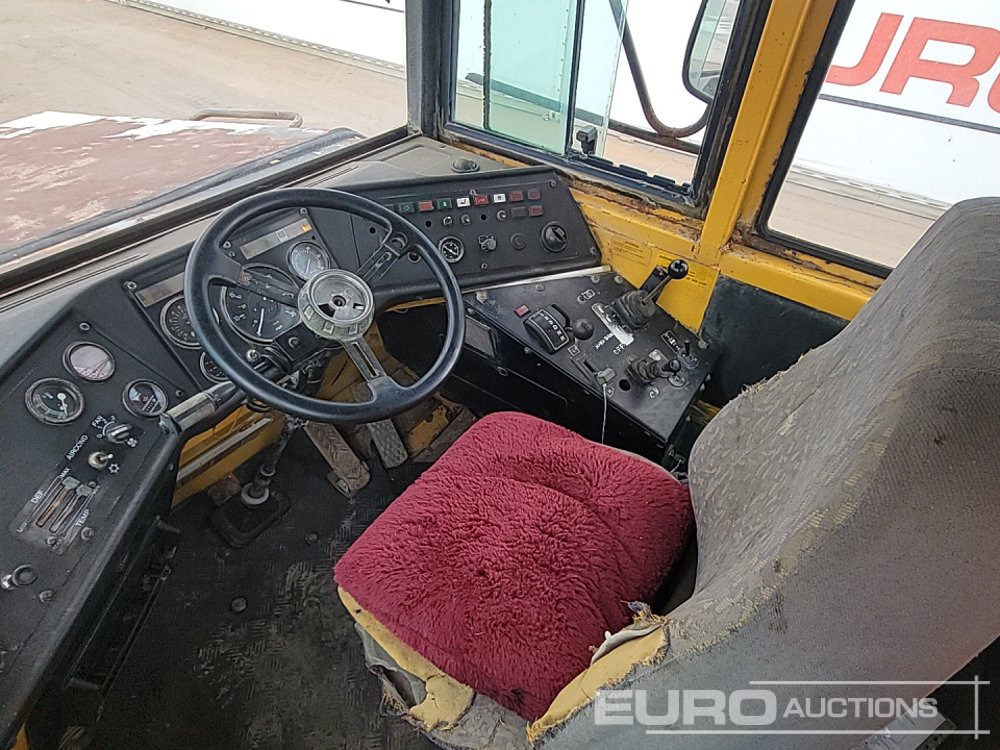 Articulated dumper Volvo A25C: picture 29