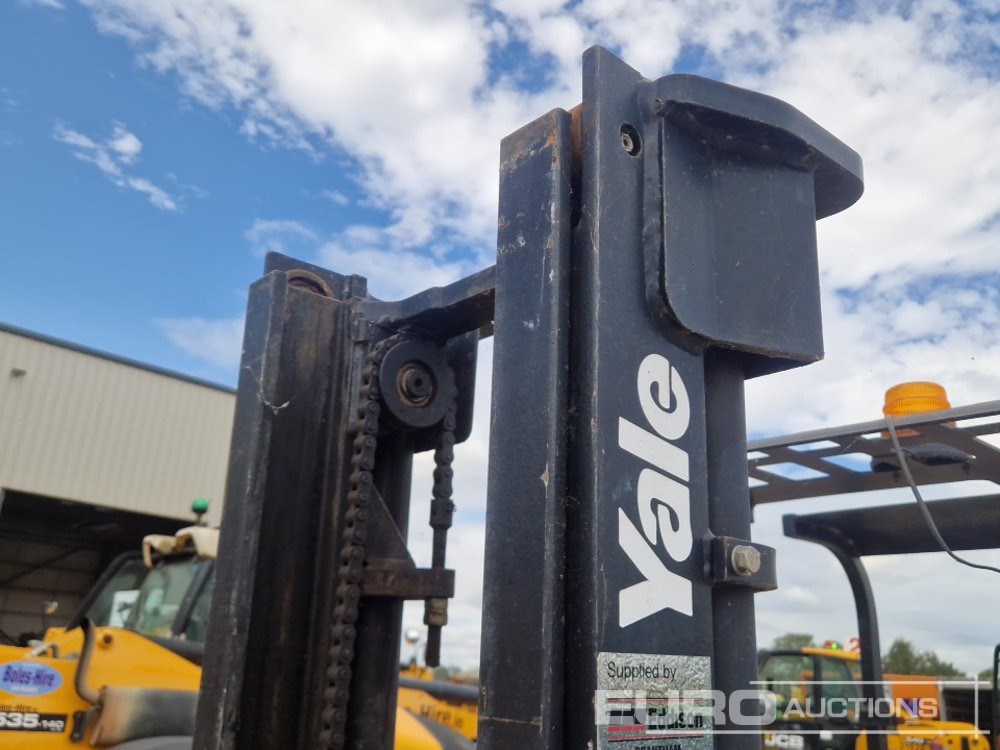 Electric forklift Yale ERC12DAEV2160 Electric Forklift, 2 Stage Mast, Forks (No Drive): picture 15