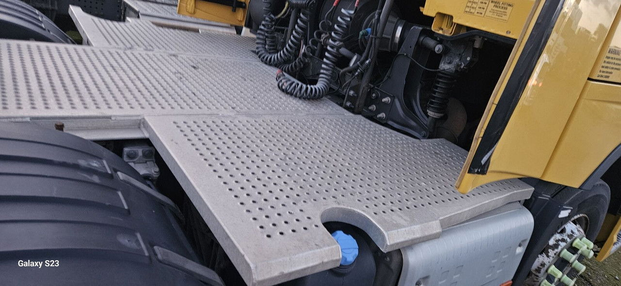 Volvo FH 460 - Tractor unit: picture 3 Volvo FH 460 - Tractor unit: picture 3