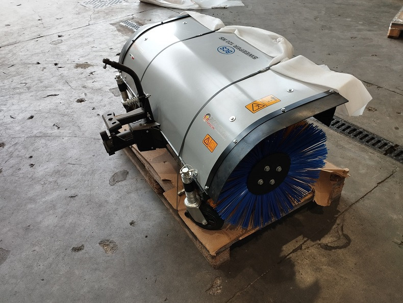 BCS Spazzatrice SWEEPER 120 - Broom: picture 3 BCS Spazzatrice SWEEPER 120 - Broom: picture 3