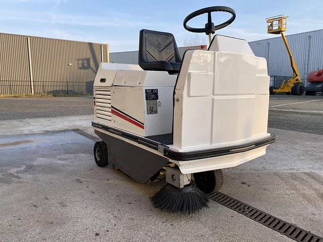 Dulevo 75 EH, Veegmachine - Industrial sweeper: picture 3 Dulevo 75 EH, Veegmachine - Industrial sweeper: picture 3