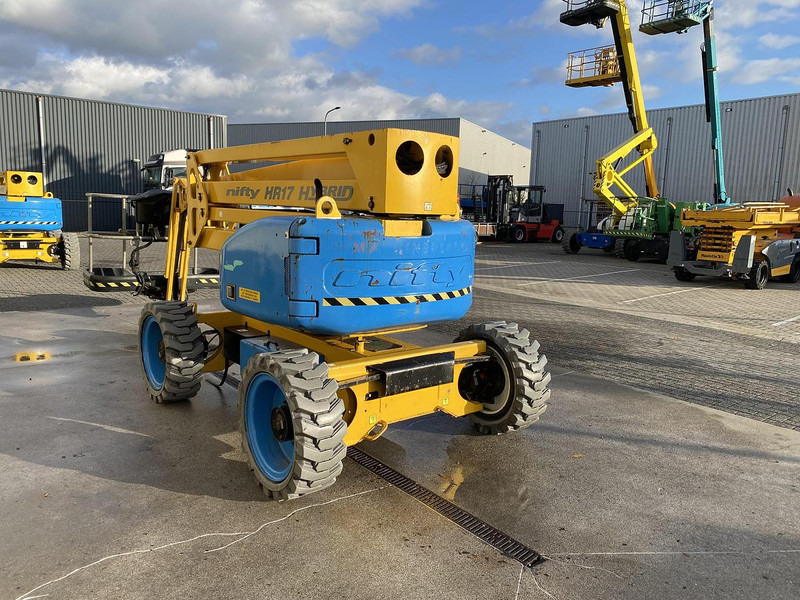 Niftylift HR17 Hybrid 4x4, Hoogwerker - Aerial platform: picture 3 Niftylift HR17 Hybrid 4x4, Hoogwerker - Aerial platform: picture 3