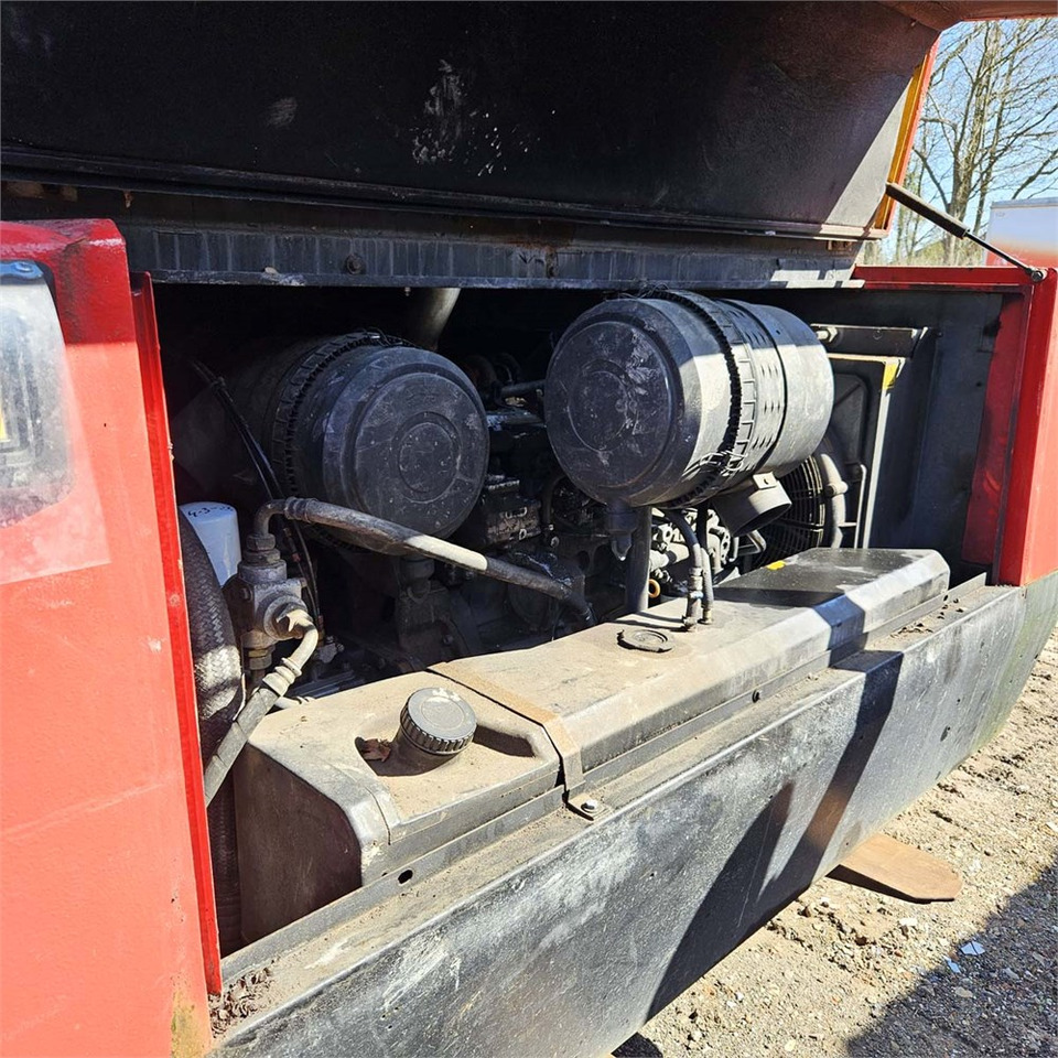 Atlas Copco XAS 146 - Air compressor: picture 5 Atlas Copco XAS 146 - Air compressor: picture 5