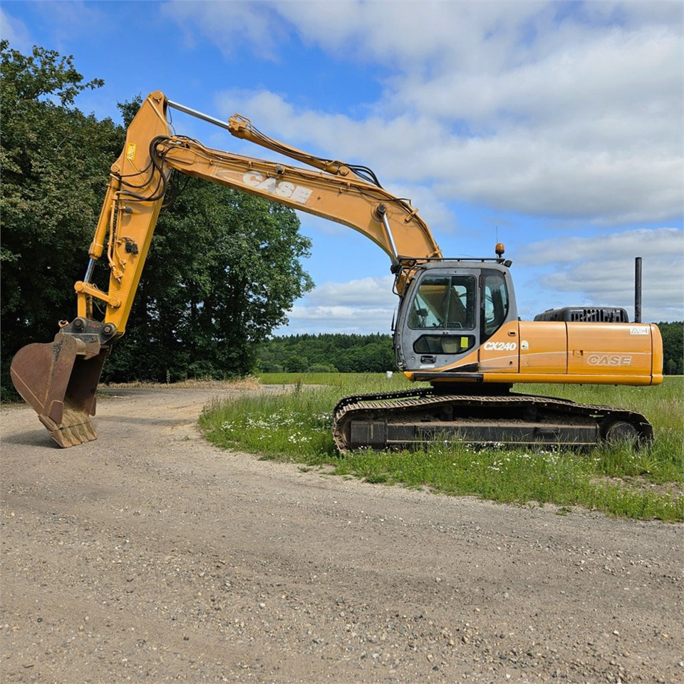Case CX240 - Crawler excavator: picture 2 Case CX240 - Crawler excavator: picture 2