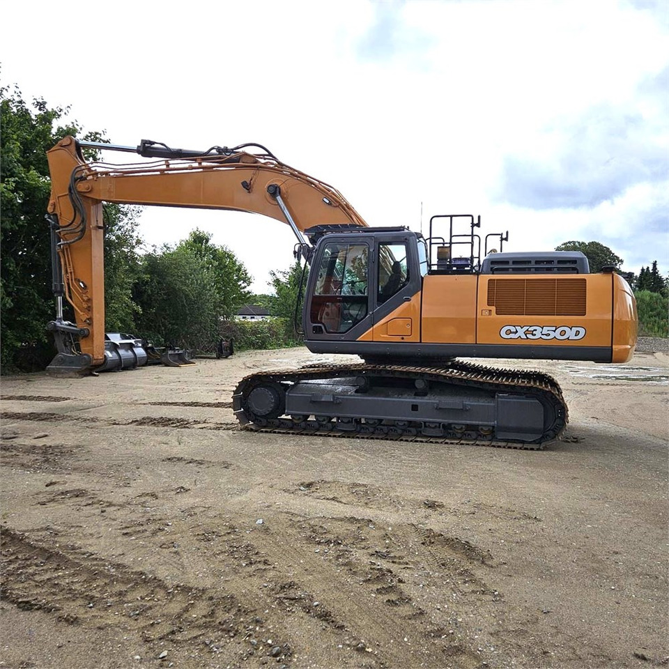 Case CX350 D - Crawler excavator: picture 2 Case CX350 D - Crawler excavator: picture 2