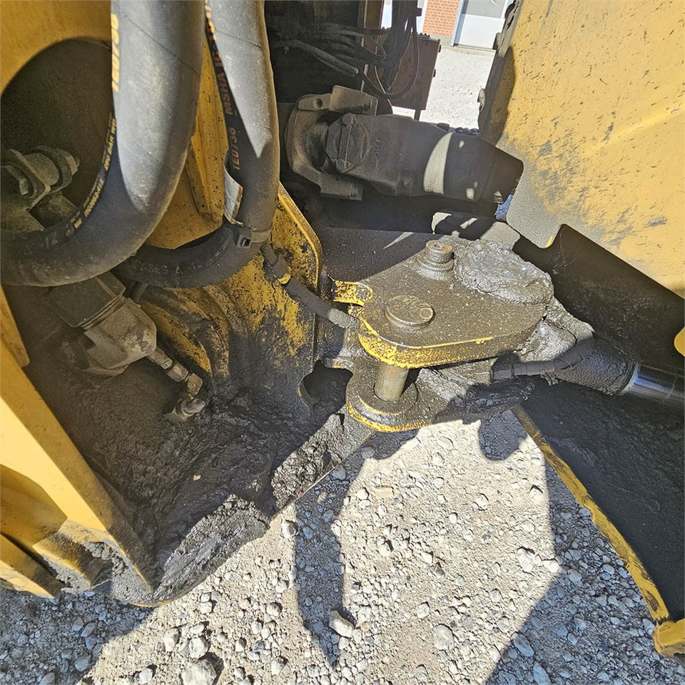 Wheel loader Caterpillar 938 M: picture 46