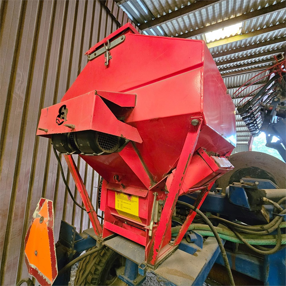 Dalbo MAXIROLL 630 Greenline - Combine seed drill: picture 5 Dalbo MAXIROLL 630 Greenline - Combine seed drill: picture 5