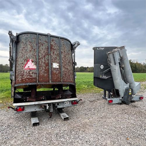 Fliegl ULS 400/500 - Livestock equipment: picture 1 Fliegl ULS 400/500 - Livestock equipment: picture 1